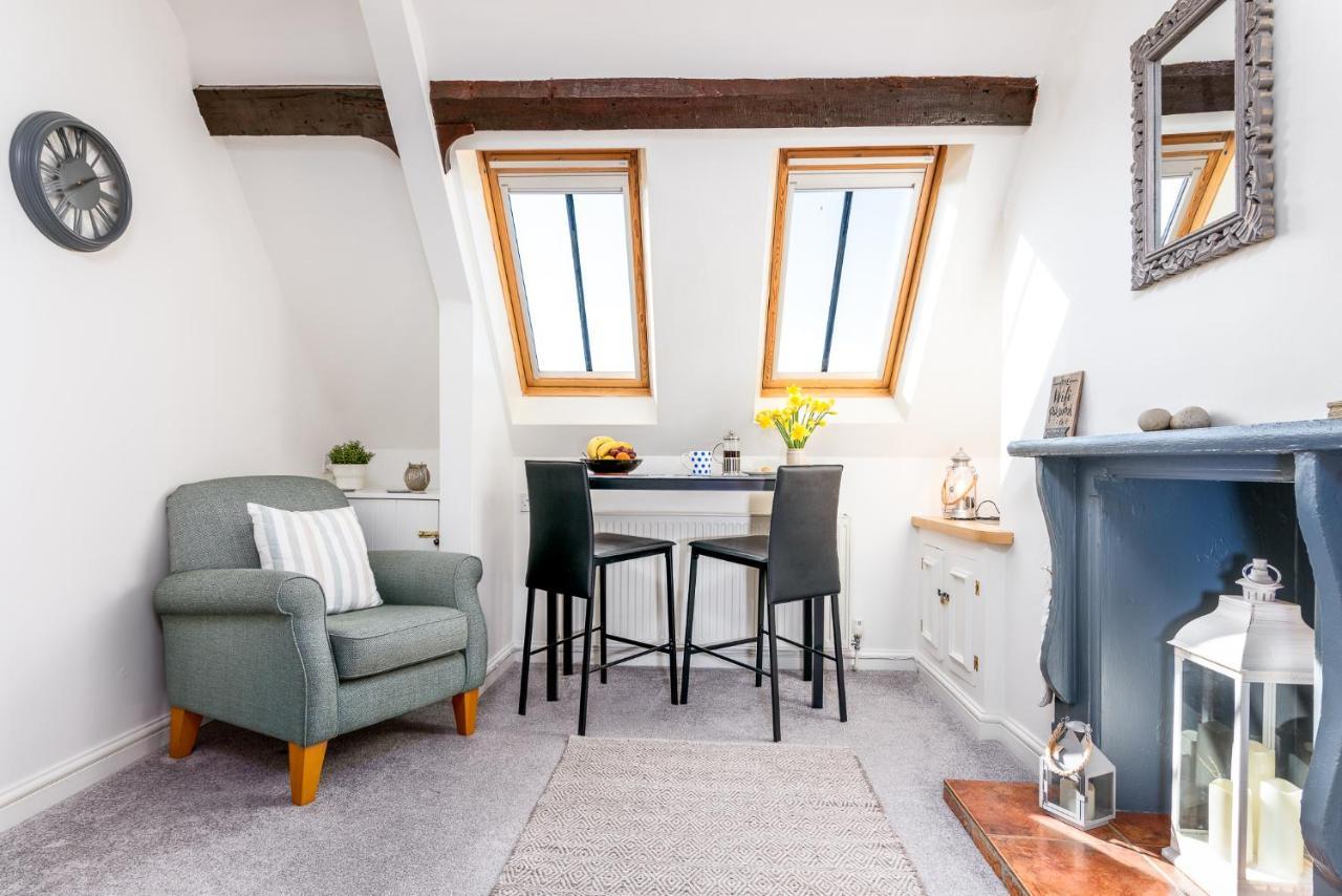 The Look Out Characterful Apartment Whitby Eksteriør billede