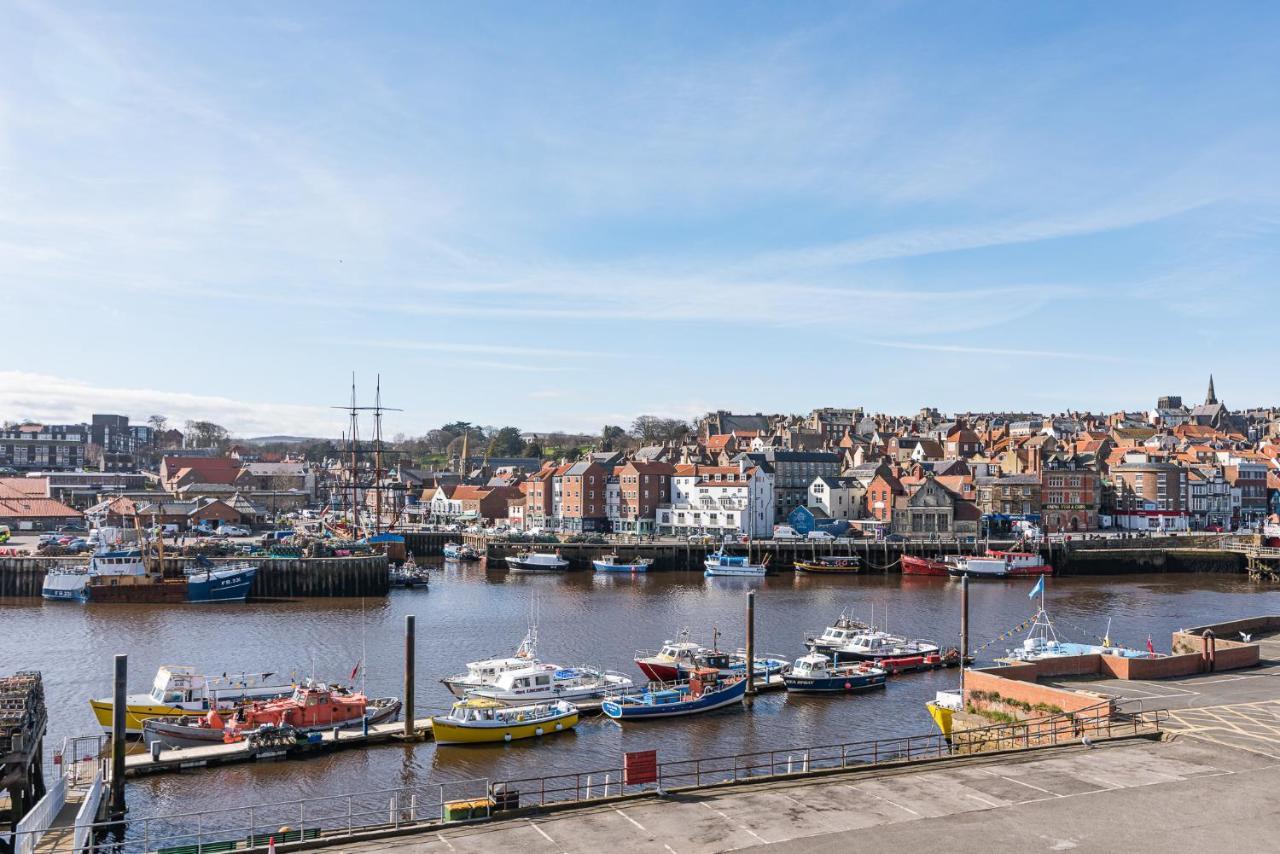 The Look Out Characterful Apartment Whitby Eksteriør billede